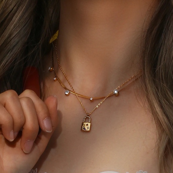 ◾️18K Gold Plated Cubic Zirconia Paved Small Lock Pendant Necklace - Picture 1 of 10